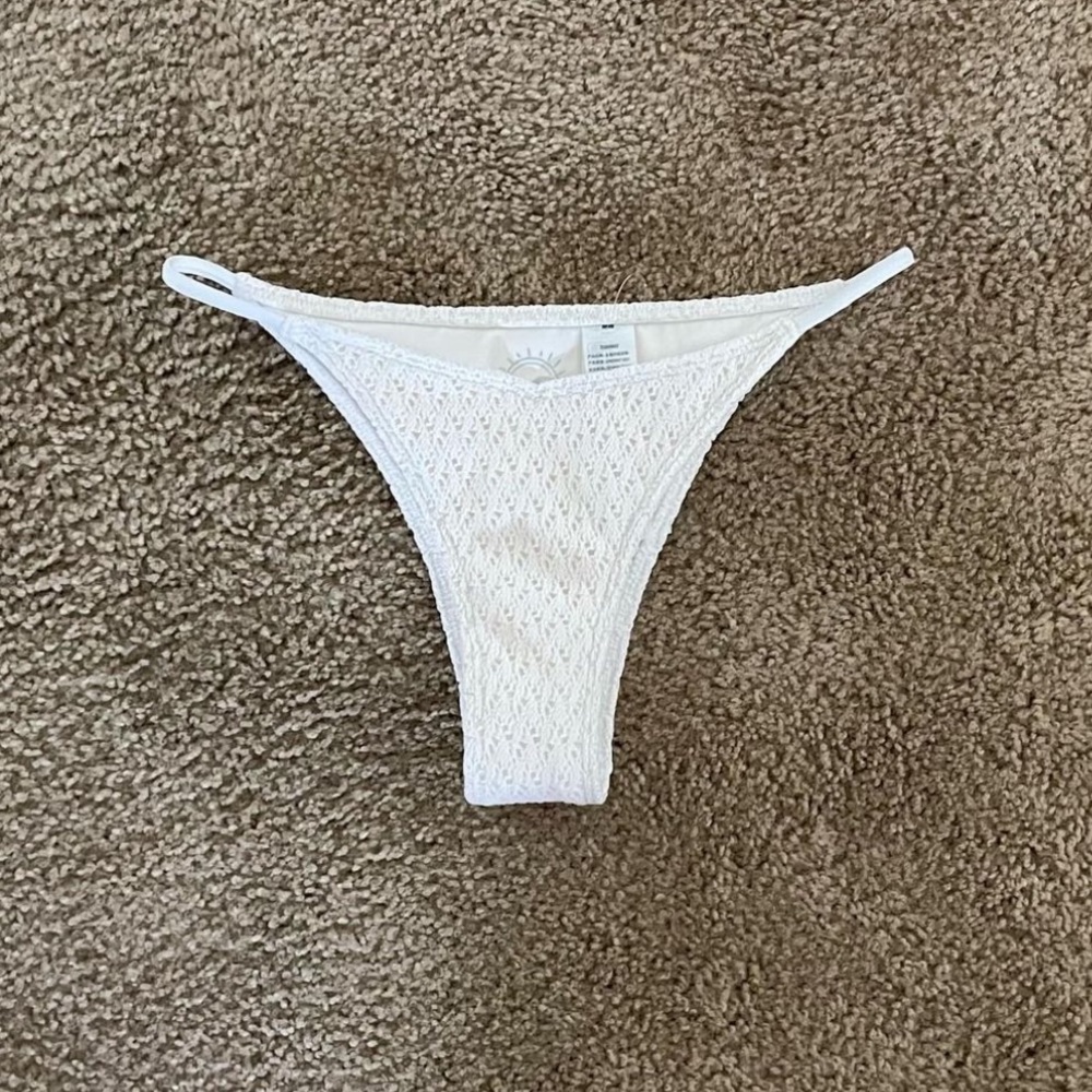 Hollister swim bottom